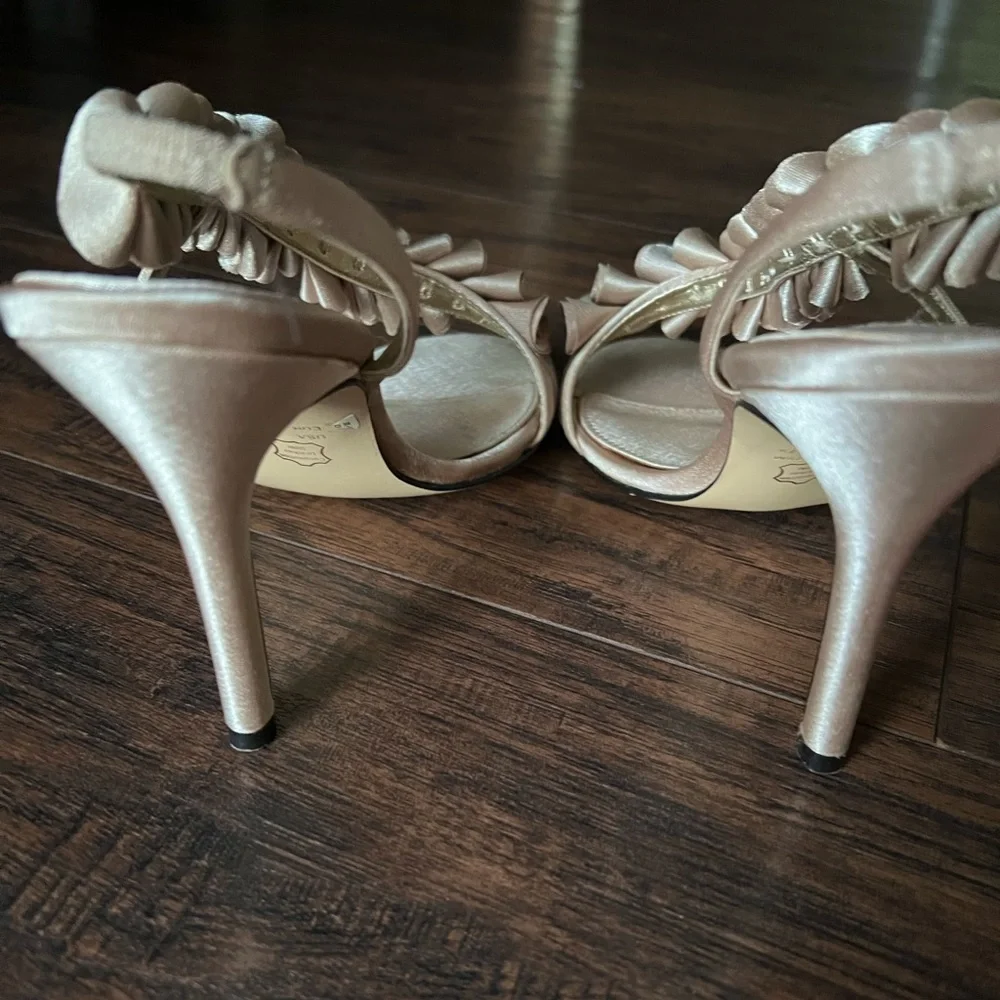 Tan Ruffle Heels - Picture 4 of 5